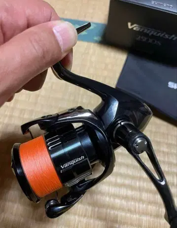 시마노 19 뱅퀴시 2500S