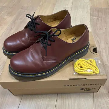 Dr Martens 1461 3홀 US9