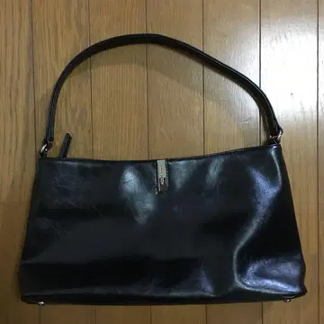 미사용 마리끌레르 핸드백 블랙 가죽 관혼상제 식전