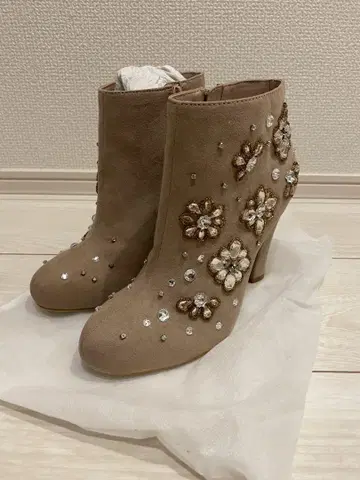 RANDA 란다 플라워 비쥬 숏부츠