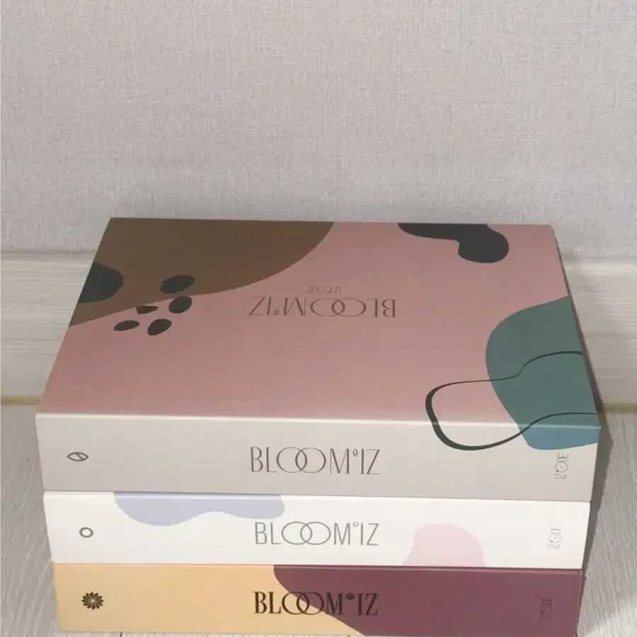 IZ*ONE | 아이즈원 (Sealed) Iz*one Japan album Buenos Aires