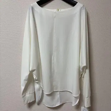 새상품 디니테 코리에 백 지퍼 탑 셔츠 블라우스 티셔츠