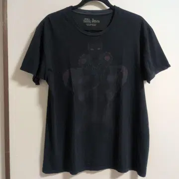 초레어 울트라 바이올런스 킬러 퀸 T셔츠 L 사이즈