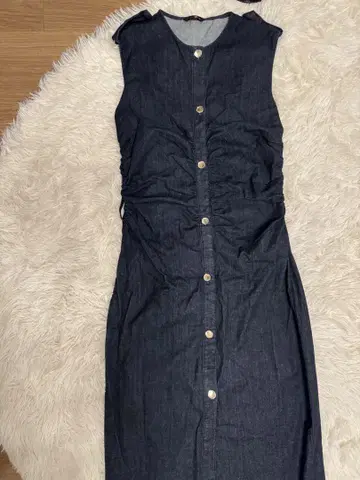 ZARA 다크 데님 버튼 원피스
