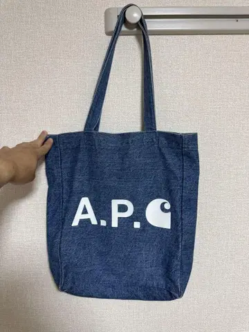 A.P.C. CARHARTT 콜라보 토트백 데님