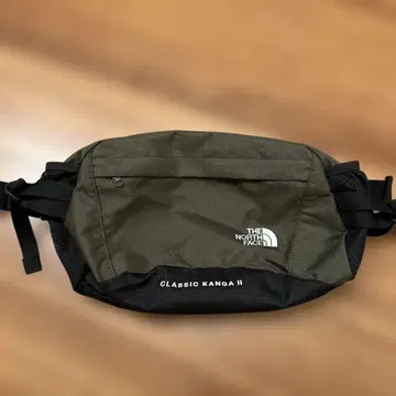 THE NORTH FACE 클래식 캥거 II 바디백
