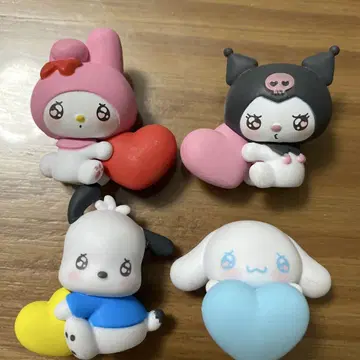 산리오 캐릭터즈 미니 피규어 컬렉션 ~에모큥~