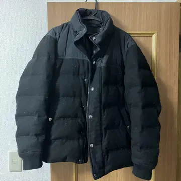 블랙 다운 자켓