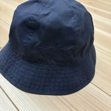Y-3 블랙 버킷햇
