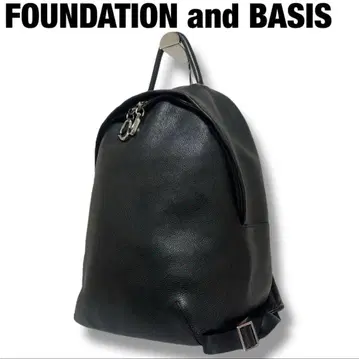 새상품급 파운데이션 앤 베이직 백팩 가죽 블랙 A4 수납 가능