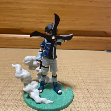 NARUTO의 사스케 피규어