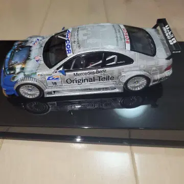 오토아트 메르세데스 벤츠 CLK DTM 2000 #18 1/43