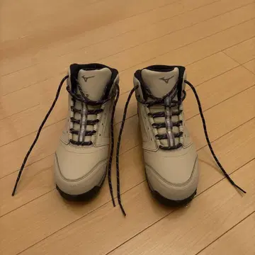 미즈노 스니커즈