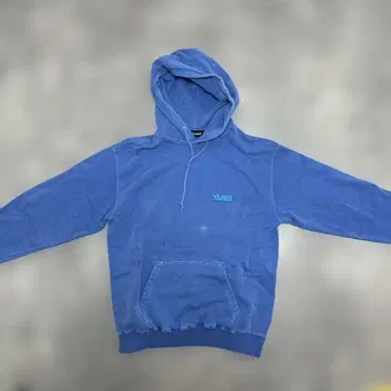 XLARGE 프론트 로고 백 프린트 후드티