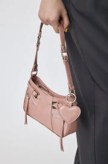 MOUSSY 키 체인 콤비 백 완판템