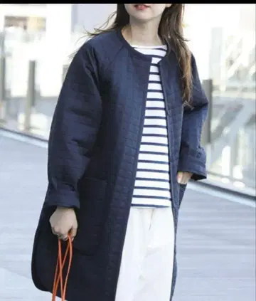 Demi-Luxe BEAMS 퀼팅 코트 네이비