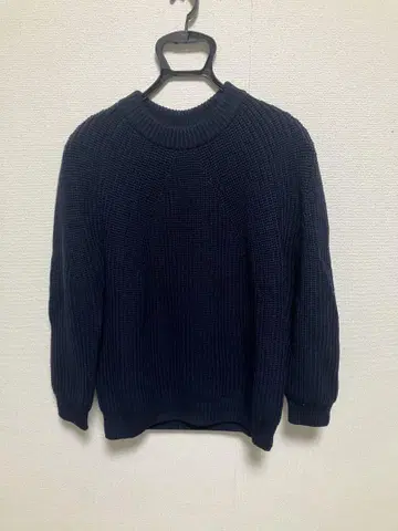 BATONER 네이비 시그니처 니트