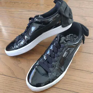 PUMA 블랙 리본 스니커즈 25.0cm