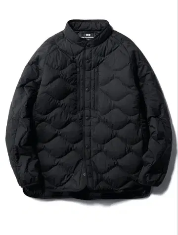 UNIQLO 화이트 마운티니어링 다운 자켓