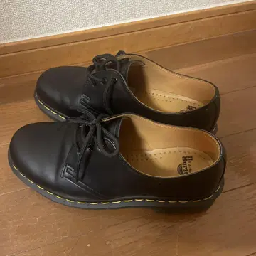 닥터 마틴 블랙 레이스업 슈즈 (상자 없음)
