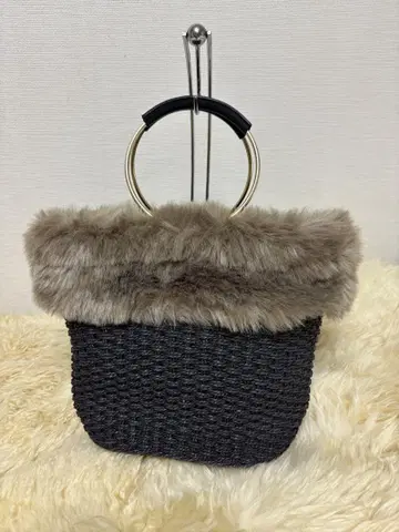 퍼 바스켓백 CECIL McBEE