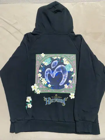 Mrs. GREEN APPLE harmony hoodie 블랙