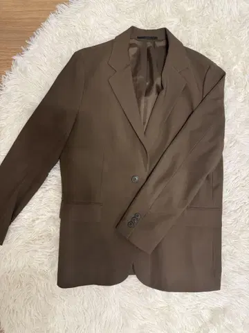 UNIQLO 브라운 테일러드 자켓 M 사이즈