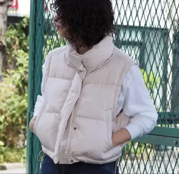 택 포함 새상품 cepo 에어컨 다운 숏 패디드 베스트
