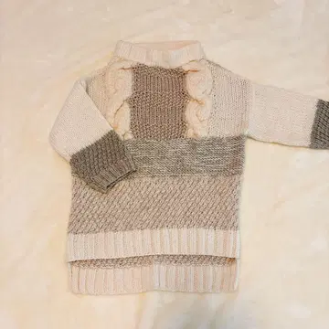 MERVEILLE H.유아쉬 케이블 니트 스웨터 긴팔