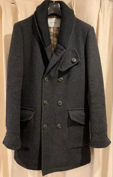 오더리 스트라이프 다크 그레이 피 코트