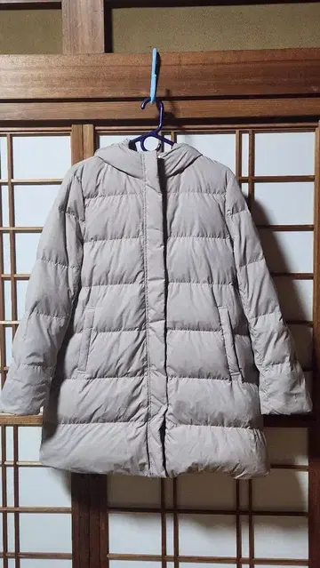 Opaque Clip MULARD DOWN 베이지 다운 자켓