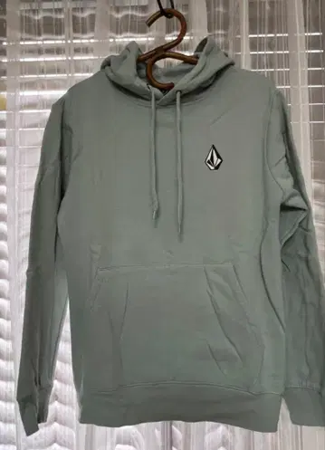 새상품급 볼컴 후드 부착 후드티 민트 그린