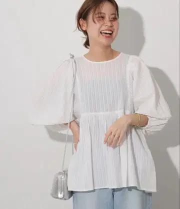 새상품급 벌룬 슬리브 상의