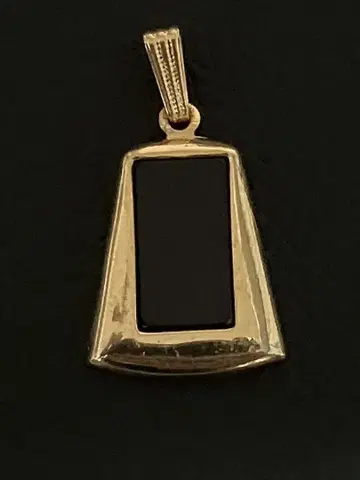 금, 흑석 펜던트