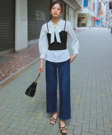 [ 새상품급 ] anysis 워셔블 세미 와이드 데님
