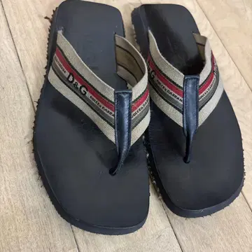 D&G 샌들 스트라이프 디자인