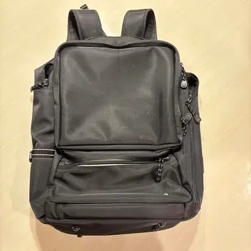 클라크 기념 국제 고등학교 스쿨 백팩