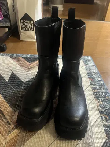 [ 새상품급 ] EMODA 통굽 숏부츠 M