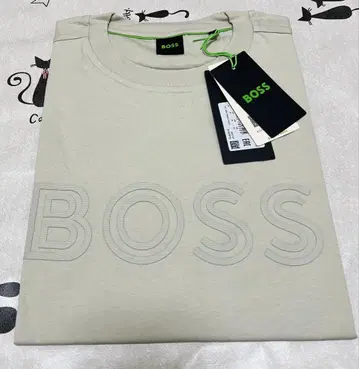 HUGO BOSS 미사용 새상품 남성용 t셔츠 M