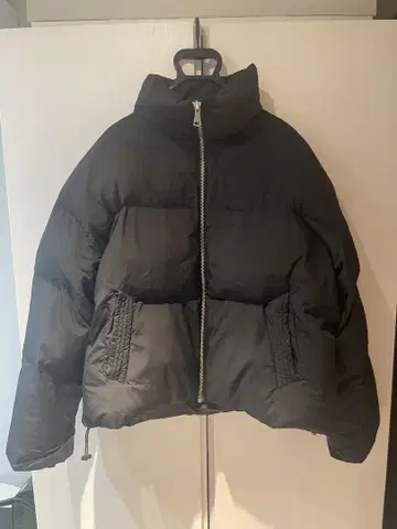 G.O.C 다운 자켓