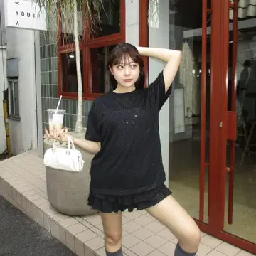 HTH Glitter Heart Logo Tee BLACK
