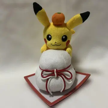 봉제 인형 피카츄와 떡 피카츄 포켓몬 센터
