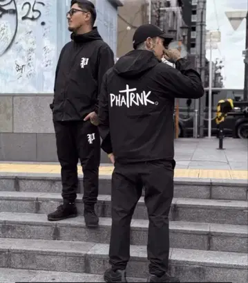 PHATRNK 블랙 후드 부착 자켓