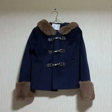 CECIL McBEE 네이비 더플 코트 퍼