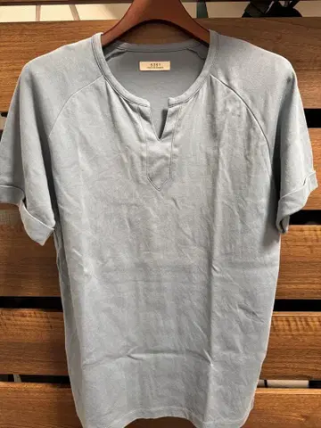 5351 POUR LES HOMMES 슬래시 래글런 반팔 티셔츠