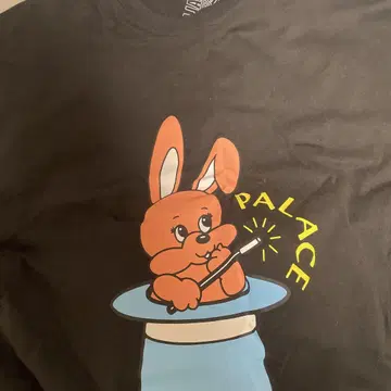 palace BUNNY tee