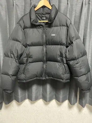 XLARGE 블랙 다운 자켓 M
