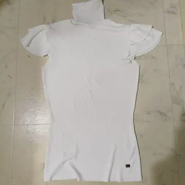 FOXEY BOUTIQUE 화이트 니트 38 프릴 소매