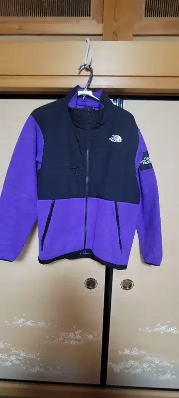 THE NORTH FACE 데날리 자켓 L 사이즈 보라색/블랙