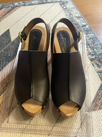 [ 새상품급 ] STELLA MAcCARTNEY 오픈토 샌들 와이드 힐